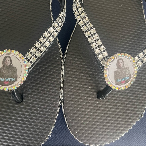 Stylish Black Flip Flops with Rhinestone Accents - Picture 1 of 1